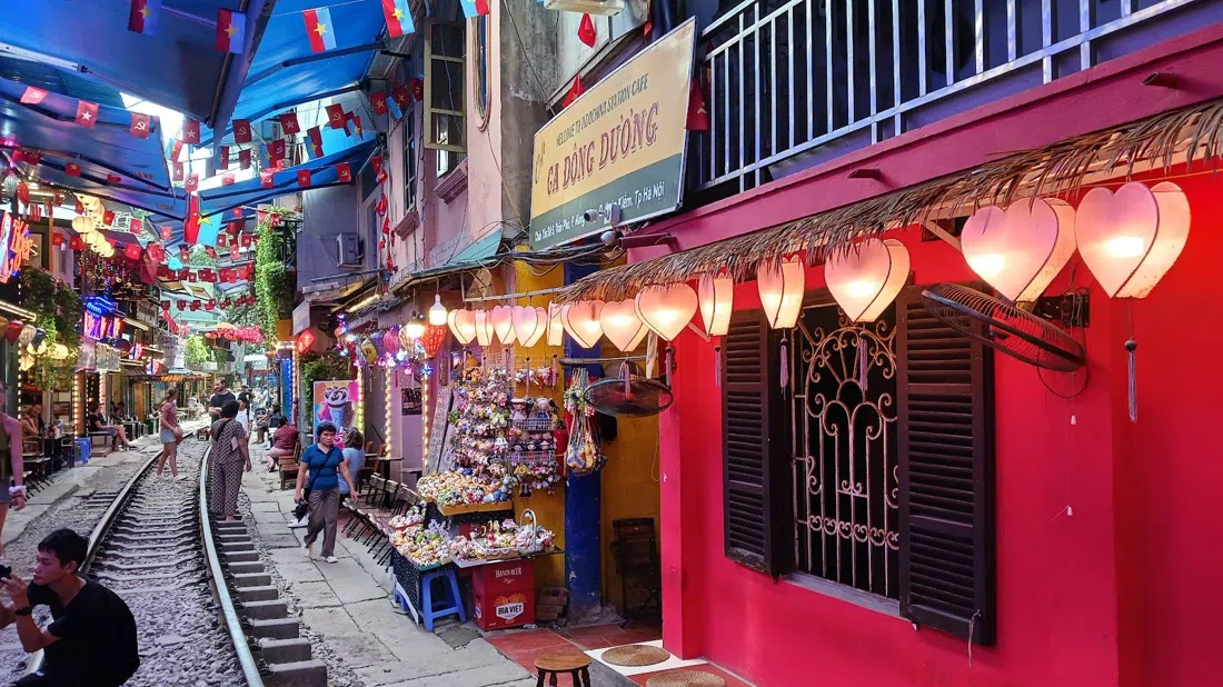 Café Ga Đông Dương, Hanoi