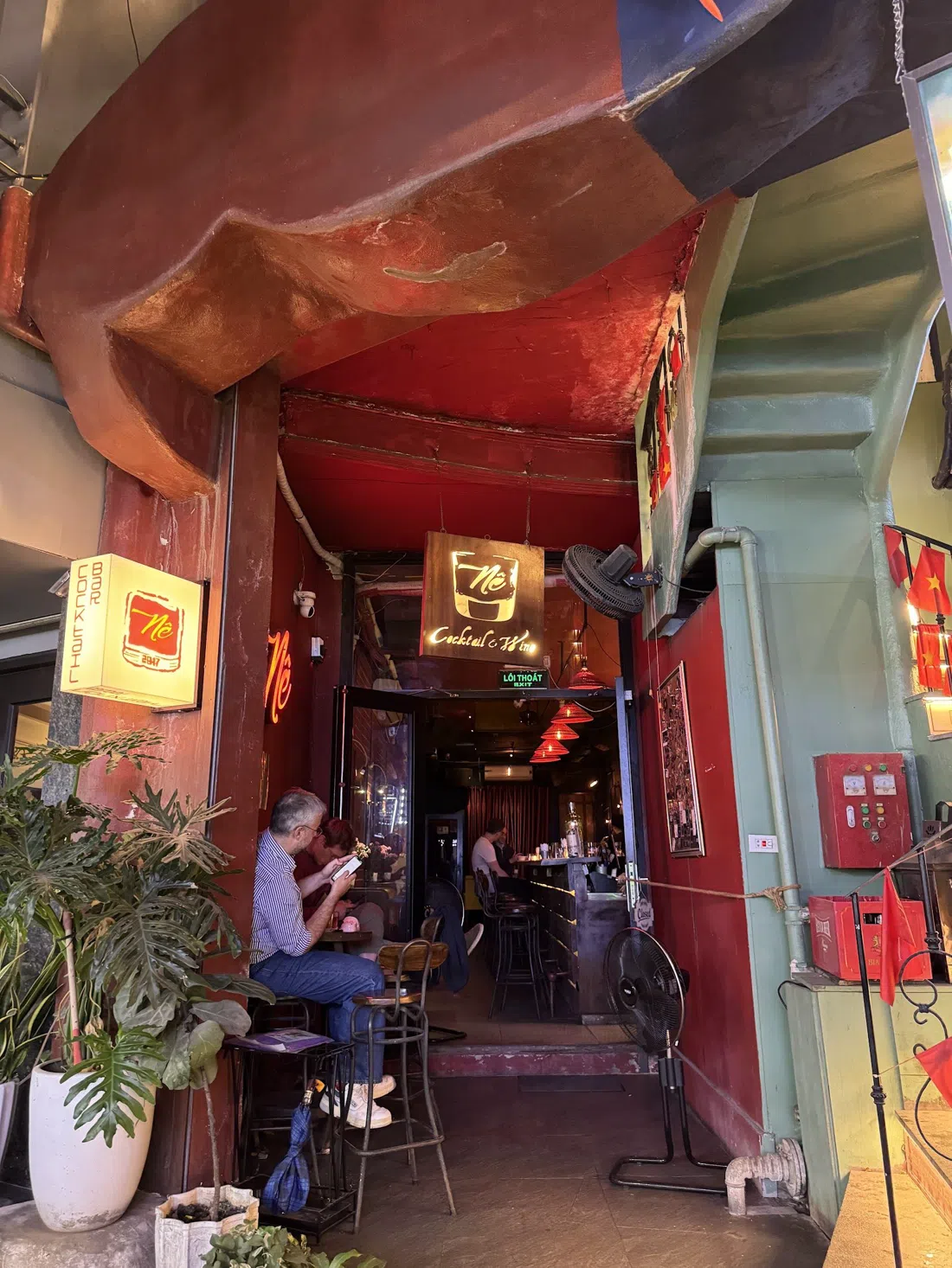 Nê Cocktail Bar, Hanoi