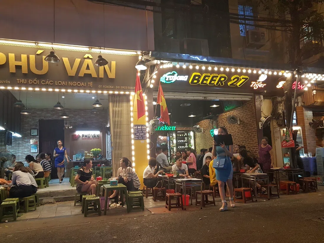Ta Hien Beer Street & Bia Hoi Junction, Hanoï